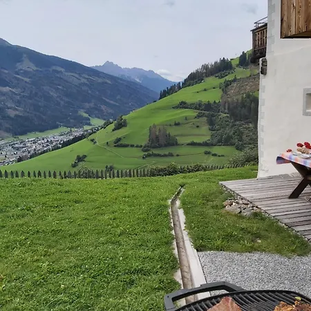 Mesh-mittereggerschneiderhof Dağ evi