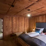 Mesh-mittereggerschneiderhof شاليه *