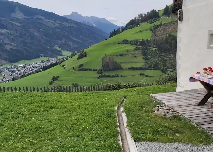 Mesh-mittereggerschneiderhof Dağ evi